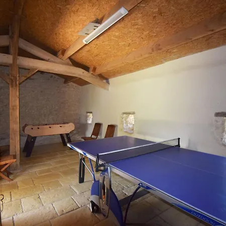 Hotell Maison De Caractere Lacajoque A St Georges Bourlens