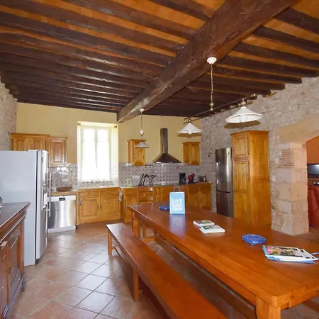 Maison De Caractere Lacajoque A St Georges Hotell 3*