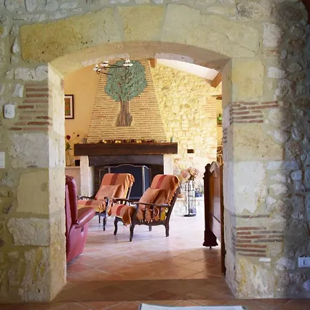 Maison De Caractere Lacajoque A St Georges 3* Bourlens