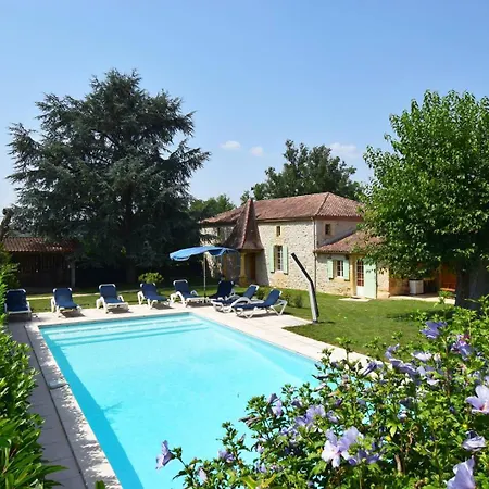 Hotell Maison De Caractere Lacajoque A St Georges Bourlens
